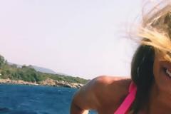 Κατερίνα Γιατζόγλου: Στα 57 της με κοιλιακούς-φέτες [εικόνες]