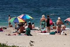 Αττική: Οι 170 κατάλληλες και οι 47 ακατάλληλες παραλίες για το 2019