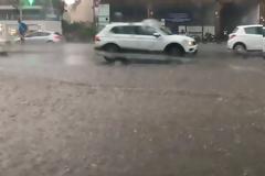 Ισχυρές καταιγίδες στην Αττική - Προσοχή στους κεραυνούς