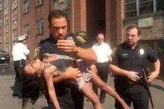 Πυροσβέστης έβγαλε 5χρονο κoριτσάκι από τις φλόγες και 20 χρόνια μετά πήγε στην αποφοίτηση του