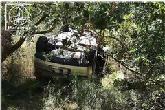 Αυτοκίνητο ανετράπη  στο δρόμο ΛΟΥΤΡΑΚΙ -ΤΡΥΦΟΥ!! -Στο νοσοκομείο Βόνιτσας 2 γυναίκες