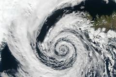 Αλλάζει το κλίμα στην Ελλάδα; Τι λένε οι μετεωρολόγοι για τα έντονα καιρικά φαινόμενα