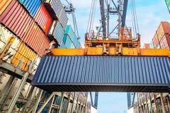 Αρνητικό ρεκόρ Ελλάδος σε εξαγωγές - Χαμηλότερη ανά την ΕΕ η αύξηση από το 2010