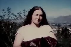 Σοκ: Την είχαν ζωντανή σε φέρετρο και την βασάνιζαν για 7 χρόνια