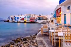 Ελεγκτές της ΑΑΔΕ «οργώνουν» το Αιγαίο - Ξενοδοχείο στη Μύκονο «ξέχασε» αποδείξεις 17.000 ευρώ!