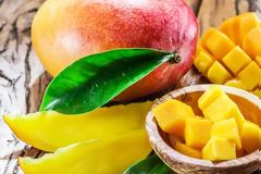 Τι θρεπτικά συστατικά μας προσφέρει το μάνγκο