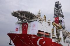 Το γεωτρύπανο «Γιαβούζ» πλέει ανοιχτά της Ρόδου