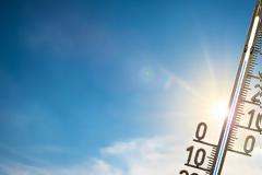 Υψηλές θερμοκρασίες και σήμερα Δευτέρα - Καταιγίδες σε αρκετές περιοχές το απόγευμα