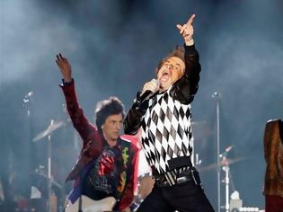 Φωτογραφία για Rolling Stones: Ο Μικ Τζάγκερ επέστρεψε στη σκηνή