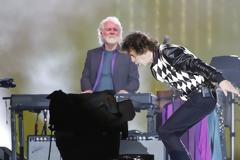 «Ιπτάμενος» Μικ Τζάγκερ στο Σικάγο μετά την επέμβαση καρδιάς