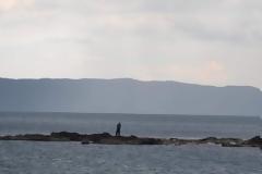 Τι συμβαίνει στο σώμα μας όταν βουτάμε σε παγωμένη θάλασσα;