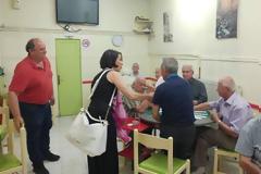 Η  υπ. Βουλευτής της Νέας Δημοκρατίας Λαμπρινή Κόγιου- Χατζηζήση, στα Εμπορικά καταστήματα των Γρεβενών (εικόνες)