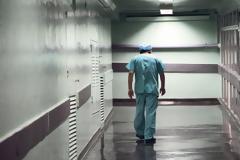 Κρήτη: Έκανε ένεση σε έγκυο με χρησιμοποιημένη σύριγγα