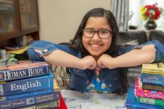 Η 11χρονη Ανούσκα είναι πιο έξυπνη από τους Αϊνστάιν και Χόκινγκ