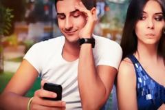 Πώς αντιδρά κάθε ζώδιο όταν ζηλεύει… Ποιο ζώδιο είναι ο βασιλιάς της ζήλειας;