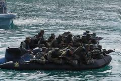 Λέσβος: Εντοπίστηκε 12χρονη από καταδρομείς του Στρατού Ξηράς που εξαφανίστηκε στη θάλασσα σε προπόνηση