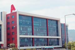 Ποιον πασίγνωστο παρουσιαστή «άρπαξε» ο Alpha από τον ΣΚΑΪ (εικόνα)