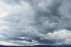 Πτώση της θερμοκρασίας και βροχές σε αρκετές περιοχές της χώρας το Σάββατο