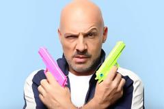 Φλερτ για ΣΚΑΙ-Μουτσινά...