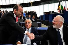 Για τον διάδοχο του Γιούνκερ αποφασίζει η έκτακτη Σύνοδος Κορυφής