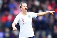 Λούσι Μπρονζ: Η καλύτερη γυναίκα ποδοσφαιριστής στον κόσμο, δούλευε σε πιτσαρία!