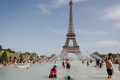 Ο καύσωνας έφτασε στον βορρά - Τουλάχιστον οκτώ οι νεκροί