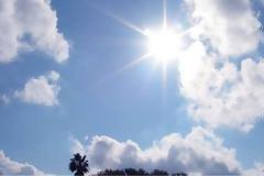 Πτώση της θερμοκρασίας σήμερα αλλά από βδομάδα... «καμίνι» η χώρα