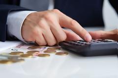 Στα λόγια έμειναν οι υποσχέσεις για τους συνεπείς φορολογούμενους