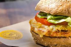 10 αλήθειες που δεν σου λένε οι υπάλληλοι των fast foods