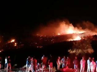 Φωτογραφία για Νύχτα θρίλερ στην Κύπρο: Άγνωστο αντικείμενο συνετρίβη στα Κατεχόμενα – Ακούστηκαν ισχυρές εκρήξεις – Βίντεο