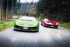 V12: Ferrari 812 Superfast – Lamborghini Aventador SVJ