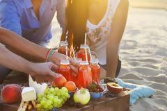 Οι 7 τροφές που δεν πρέπει να φας με τίποτα πριν πας στην παραλία -Σου προκαλούν φούσκωμα