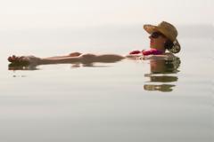 Οι θεραπευτικές ιδιότητες της θάλασσας, τα πολύτιμα συστατικά του θαλασσινού νερού