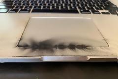 Δείτε τι θα συμβεί εάν δεν αντικαταστήσετε τη μπαταρία του MacBook Pro 2015 15 ιντσών