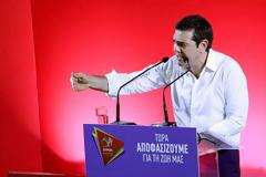 Bloomberg για Τσίπρα: Η Ευρώπη τιθάσευσε έναν λαϊκιστή και τώρα αυτός πληρώνει το τίμημα