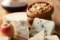 Γιατί το μπλε τυρί είναι μπλε;