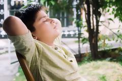 Τα οφέλη του μεσημεριανού ύπνου στη συμπεριφορά των παιδιών