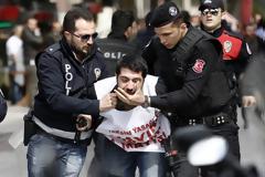 Τέσσερις Τούρκοι αποβιβάστηκαν στη Ρόδο – Δηλώνουν «Γκιουλενιστές» και ζητούν άσυλο – Περίεργο περιστατικό