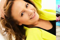 Ρένα Ρώσση-Ζαιρη: Το soundtrack των αστεριών και το επόμενο βιβλίο της που πρόκειται να γίνει σειρά!