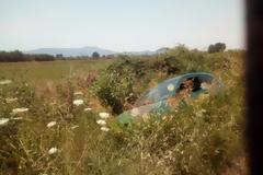 Αγρίνιο: Αυτοκίνητο έπεσε σε αρδευτικό αύλακα στο Δοκίμι (ΔΕΙΤΕ ΦΩΤΟ)