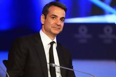 Δεξιό πρωθυπουργό για πρώτη φορά μετά από τέσσερα χρόνια εξέλεξε η Ελλάδα