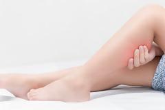 Μυϊκές Κράμπες. Αιτίες και πρόληψη. Tι να κάνετε αν σας πιάσει κράμπα στην θάλασσα;