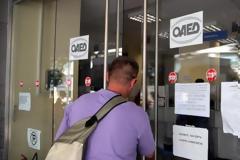 ΟΑΕΔ: Έχετε 60 ένσημα; Μπορείτε να λάβετε €720 (τουλάχιστον)