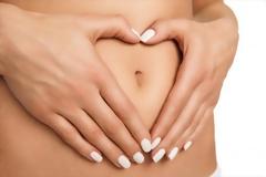 8 βοηθήματα για να ανακουφίσετε το πεπτικό σύστημα