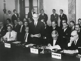 Φωτογραφία για Σαν σήμερα 9 Ιουλίου 1961 υπογράφεται στην Αθήνα η συμφωνία σύνδεσης της Ελλάδας με την ΕΟΚ