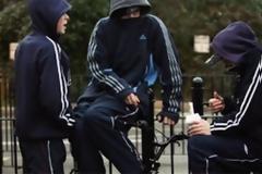 Ανήλικοι... «νονοί» εκβίαζαν 13χρονο