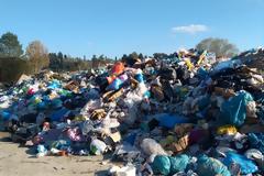 Η Ινδονησία επιστρέφει στην Αυστραλία 210 τόνους σκουπιδιών