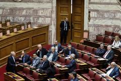 Τέσσερις νέοι βουλευτές στην Κοινοβουλευτική Ομάδα του ΚΚΕ