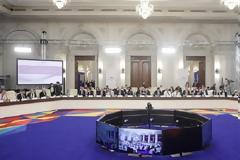 Διπλό «μήνυμα» από το ECOFIN