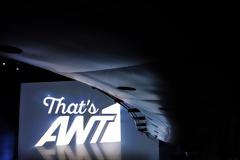 Άγριες Μέλισσες:η συνταρακτική συνέχεια και η νέα ηθοποιός!